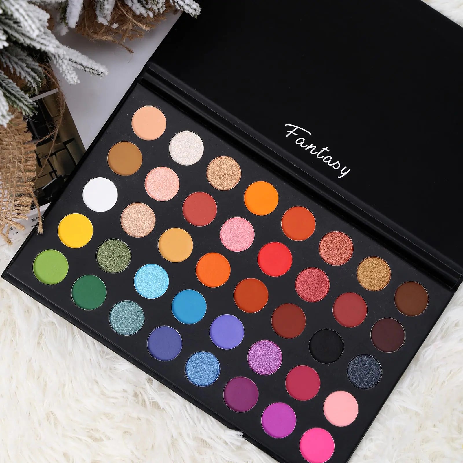 Highly Pigmented Eye Makeup Palette, Matte Shimmer Metallic Eyeshadow Pallet Long Lasting Blendable Natural Colors Make Up Eye Shadows Cosmetics Gift Kit Colorful Palette