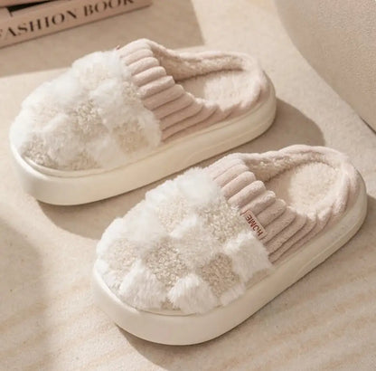 New Winter Fulffy Fur Slippers